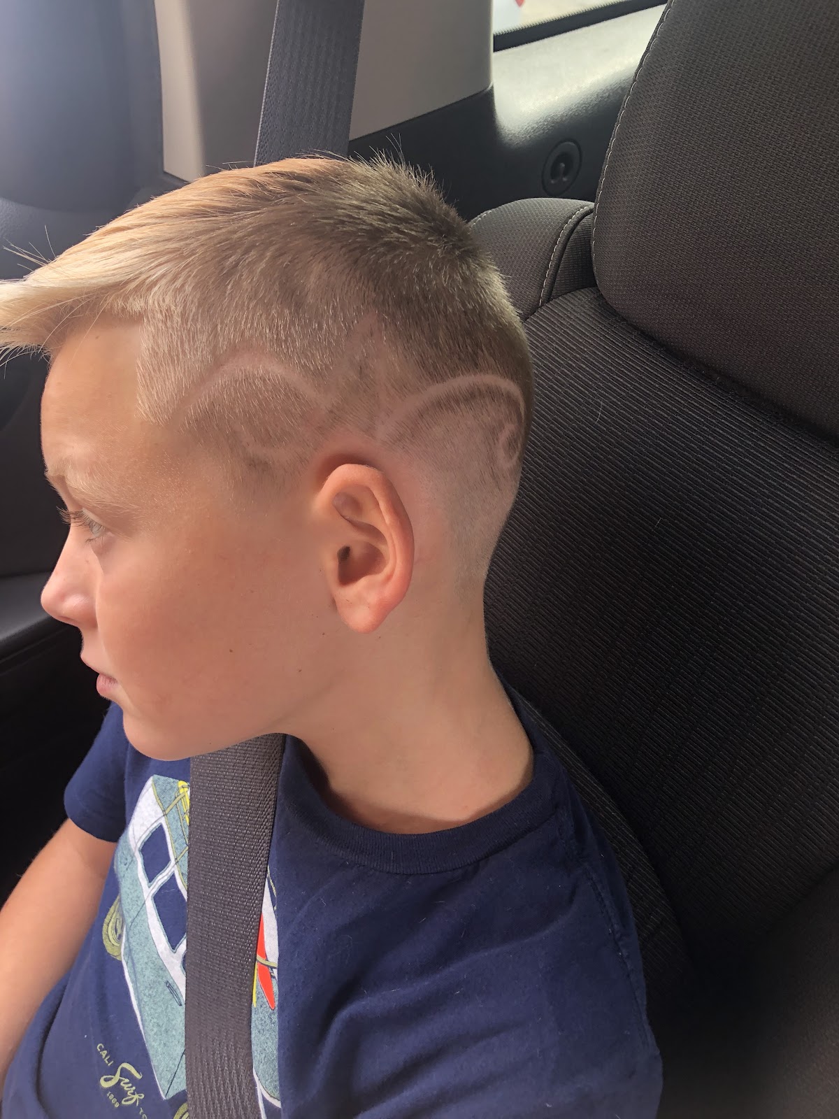 Hair 4 Cut photo 3
